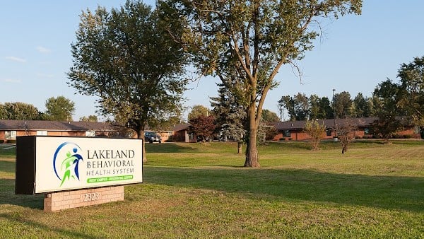 Lakeland Behavioral Health System - Grand Street MO 65802