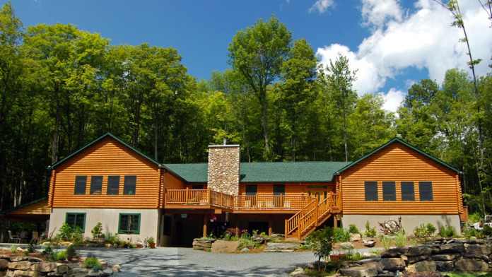 Little Creek Lodge PA 18436