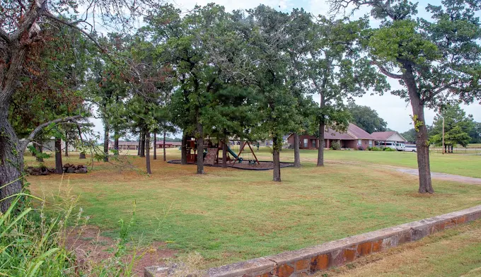 The facilities at Avenues Recovery Center at Oklahoma in Tecumseh, OK 3