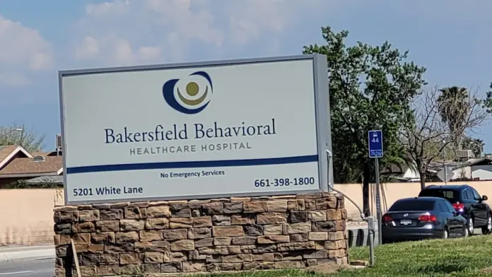 The facilities at Bakersfield Behavioral Healthcare Hospital in Bakersfield, CA 3