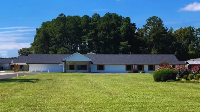 The facilities at CommonWell Health in Dunn, NC 1