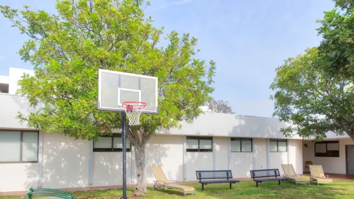 The facilities at Del Amo Hospital in Torrance, CA 2