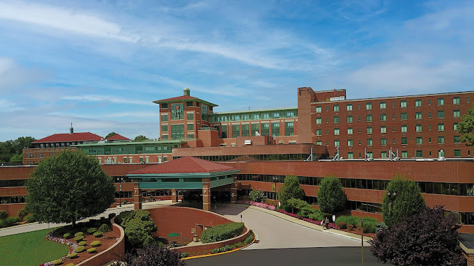 The facilities at Holy Name Hospital - Holy Name Pavilion in Teaneck, NJ 3