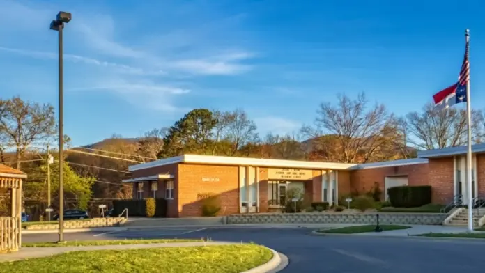 The facilities at Julian F. Keith Alcohol and Drug Abuse Treatment Center in Black Mountain, NC 2