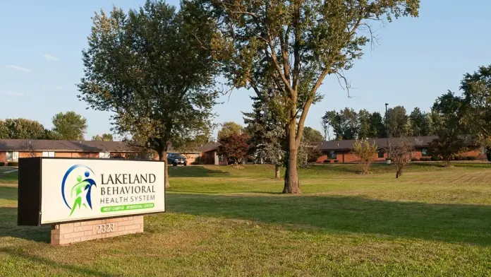 The facilities at Lakeland Behavioral Health System in Springfield, MO 4