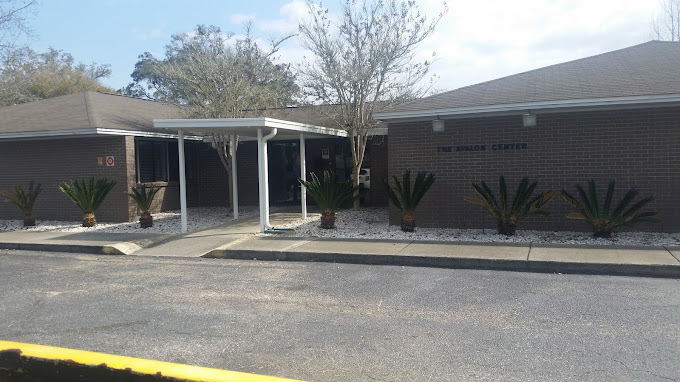 The facilities at Lakeview - Avalon Center in Milton, FL 1