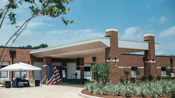 The facilities at Longleaf Hospital in Alexandria, LA 5