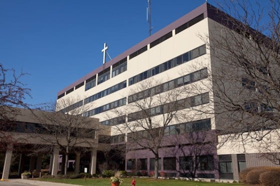 The facilities at Mercy Medical Center - Behavioral Health in Aurora, IL 4