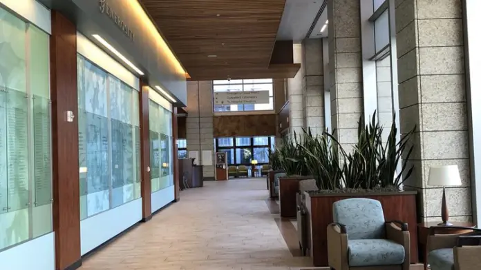 The facilities at Mills - Peninsula Medical Center in Burlingame, CA 3