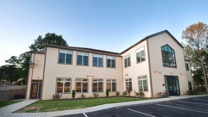 The facilities at Mirror Lake Recovery Center in Burns, TN 2