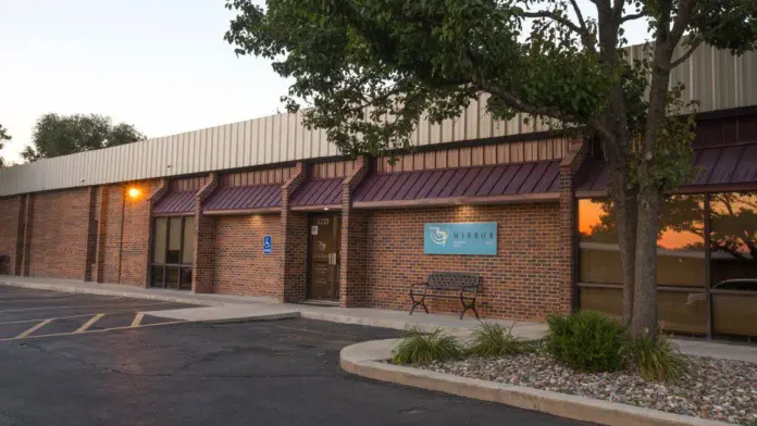 The facilities at Mirror - Shawnee Residential Treatment Program in Shawnee, KS 1