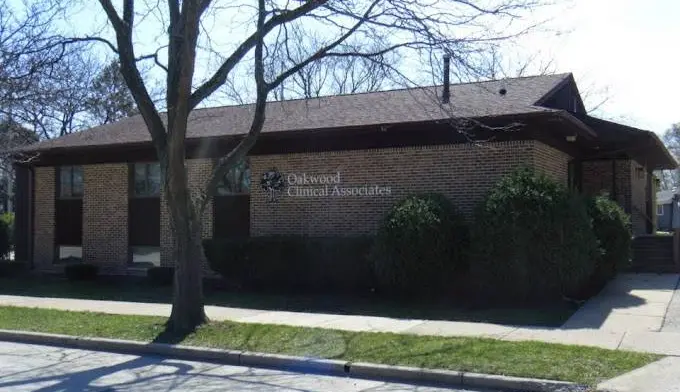 The facilities at Oakwood Clinical Associates in Kenosha, WI 1