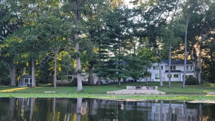 The facilities at Parkdale Center in Chesterton, IN 1