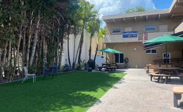 The facilities at Recovery First in Hollywood, FL 3