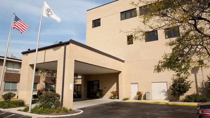 The facilities at Riveredge Hospital in Forest Park, IL 5