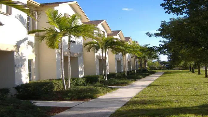 The facilities at Royal Life Center - Swinton Avenue in Delray Beach, FL 1