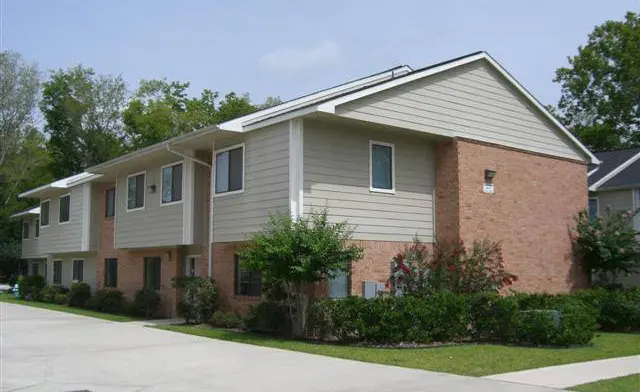 The facilities at Santa Maria Hostel - Bonita House in Houston, TX 2