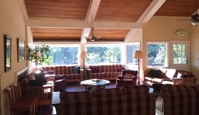 The facilities at Serenity Knolls Treatment Center in Forest Knolls, CA 4