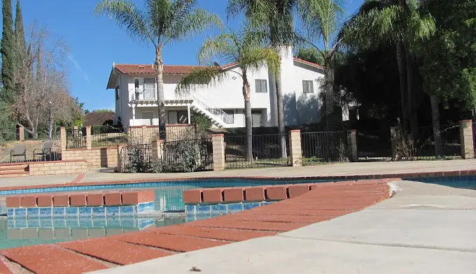 The facilities at South California Road to Recovery in Riverside, CA 2