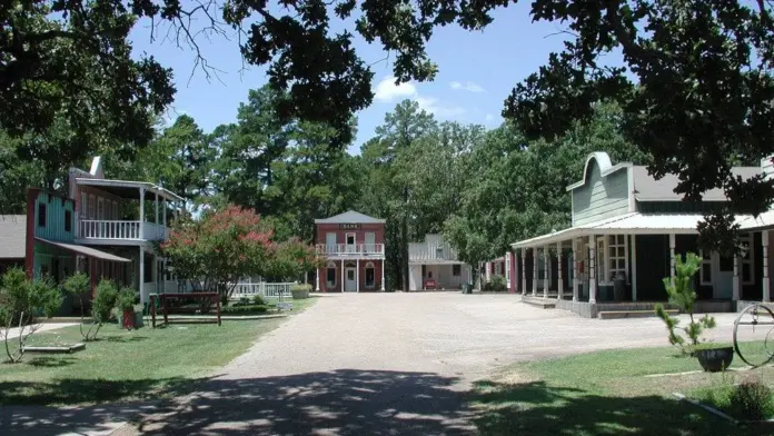 The facilities at Sundown Ranch in Canton, TX 5