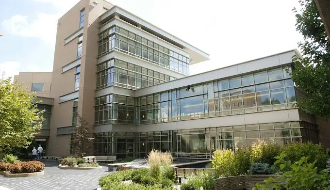 The facilities at Swedish American Hospital in Rockford, IL 1