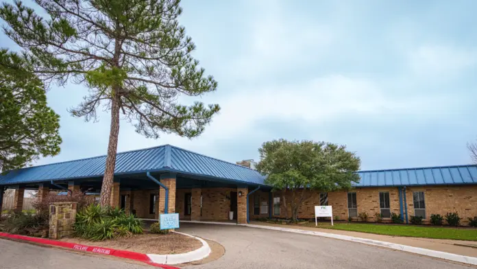 The facilities at The Right Step in Euless, TX 5