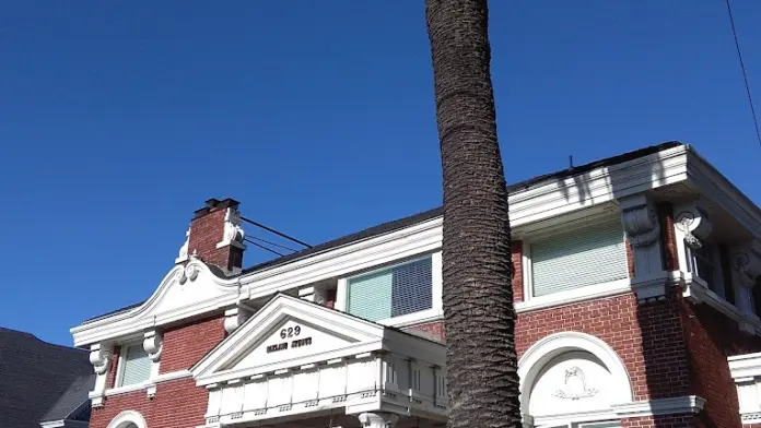 The facilities at Towne House Wellness Center in Oakland, CA 1