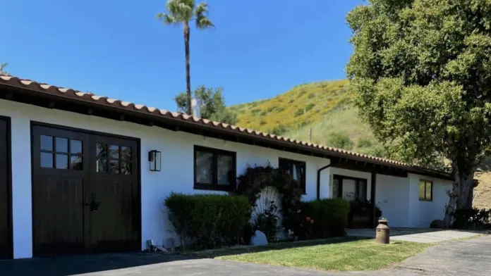 The facilities at Visions Adolescent Treatment Centers in Malibu, CA 5