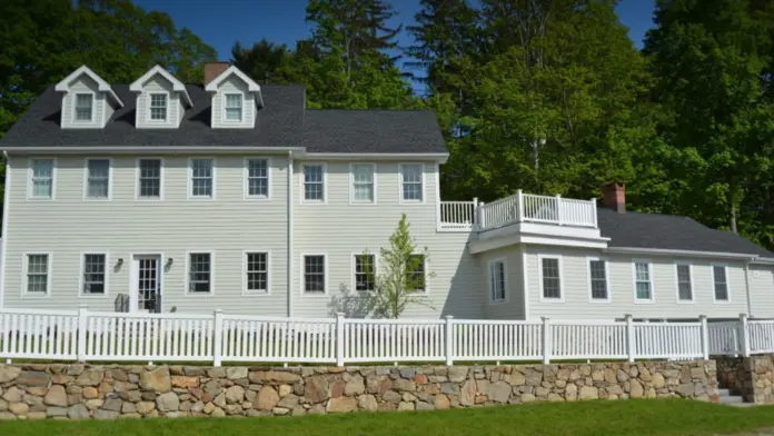 The facilities at Westport House in Westport, CT 5