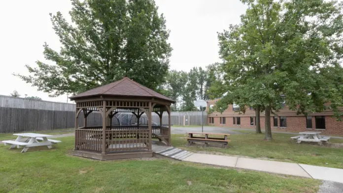 The facilities at Windsor Laurelwood Center for Behavioral Medicine in Willoughby, OH 1