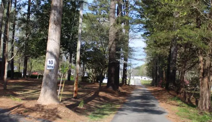 The facilities at Wooded Acres in Washington, NC 2