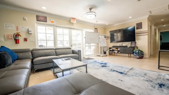 Relaxing luxurious living room space at Reign Residential Treatment Center in Southwest Ranches, FL